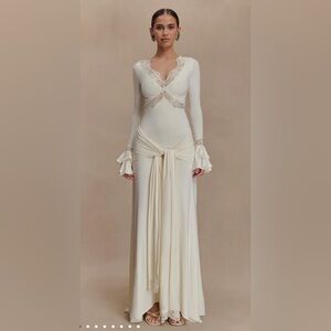 *NWT* Meshki Electra Slinky Lace Maxi Dress